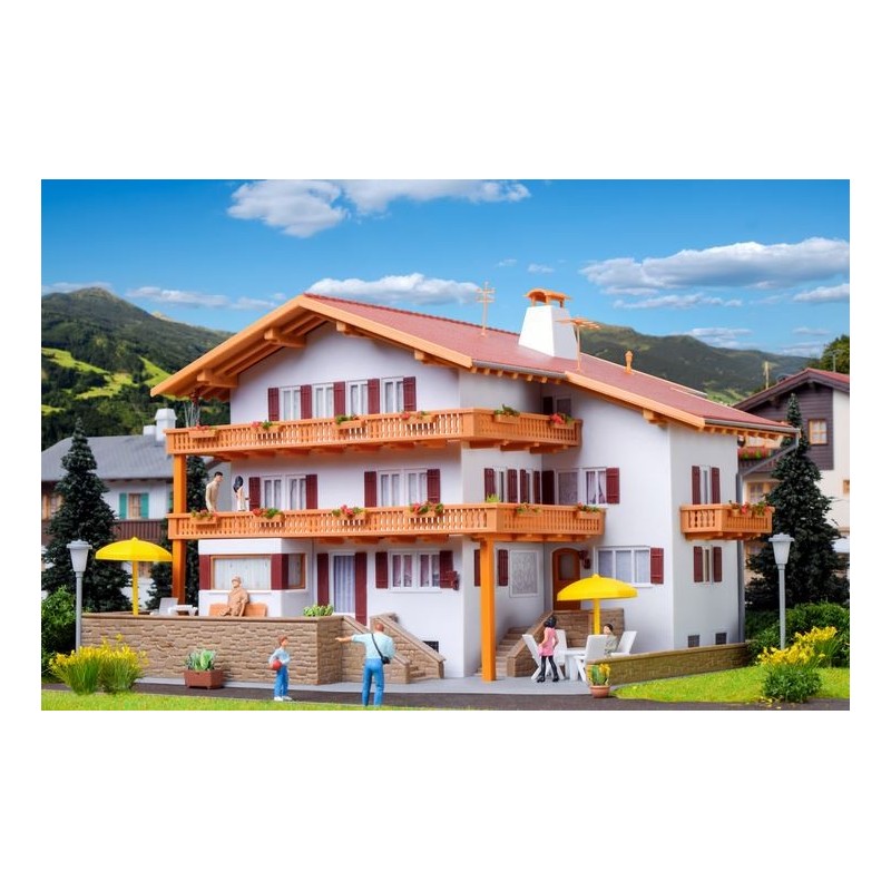 Kibri 38077 HO Maison Alpenhof avec éclairage fourni