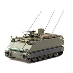 ACE 5530 1 - 43 M113 char de commandement