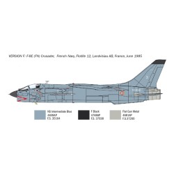 Italeri 1456 1 - 72 F-8E Crusader