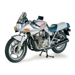 Tamiya 16025  1 - 6 Suzuki GSX1100S Katana