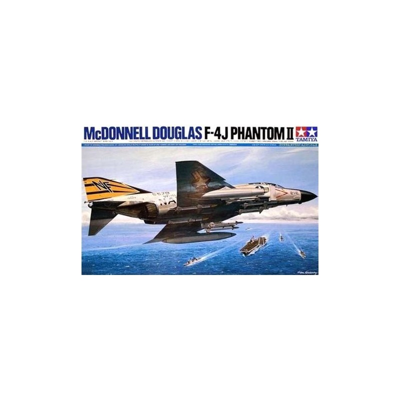 Tamiya 60306 1 - 32  F-4J Phantom II