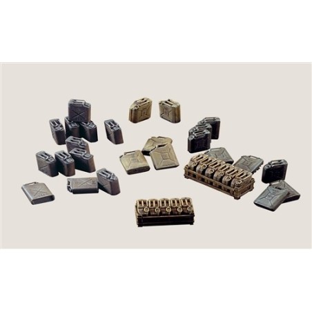 Italeri 402 1 - 72 jerrycans Italeri 402 1 - 72 jerrycans