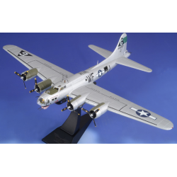 Corgi AA33318 1 - 72 Boeing B-17 G forteresse volante